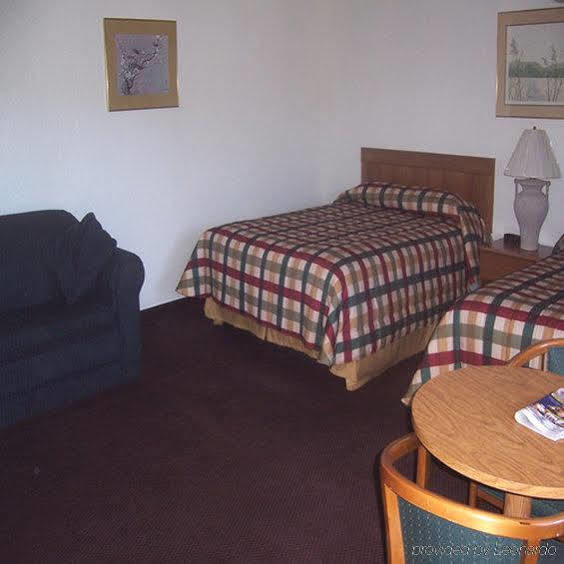 Red Carpet Inn Medford Zimmer foto
